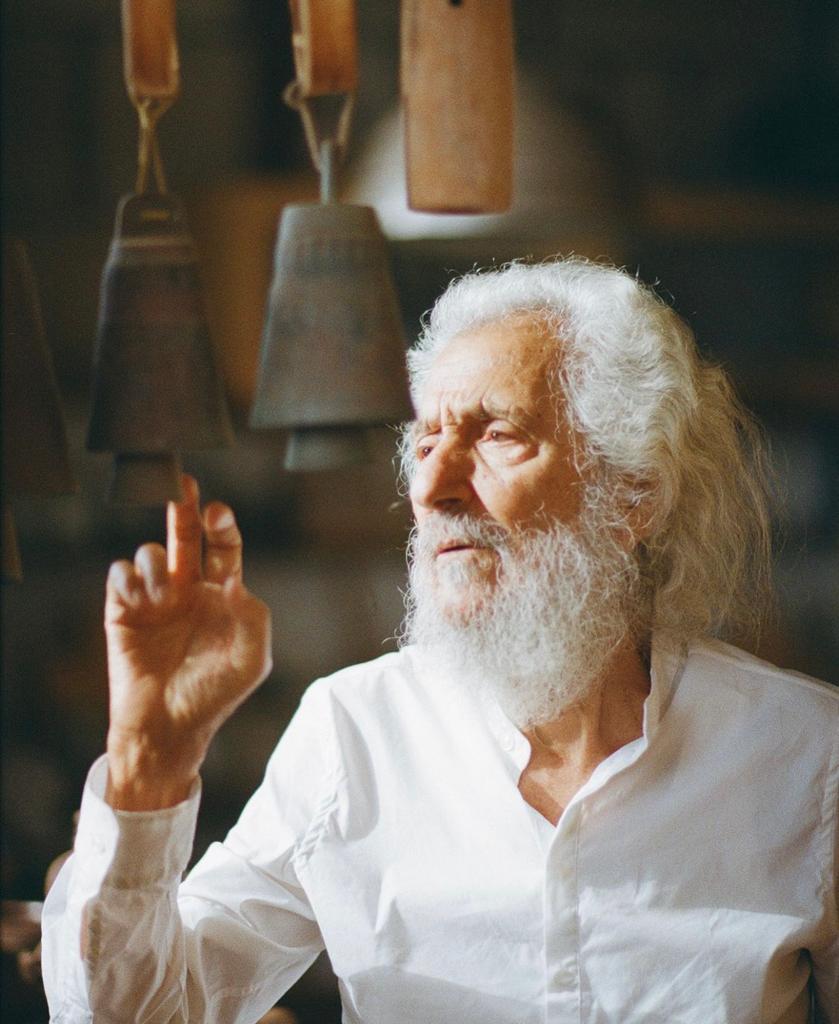 Denis Devaris