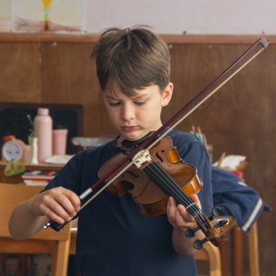 Classes 2 String Experience